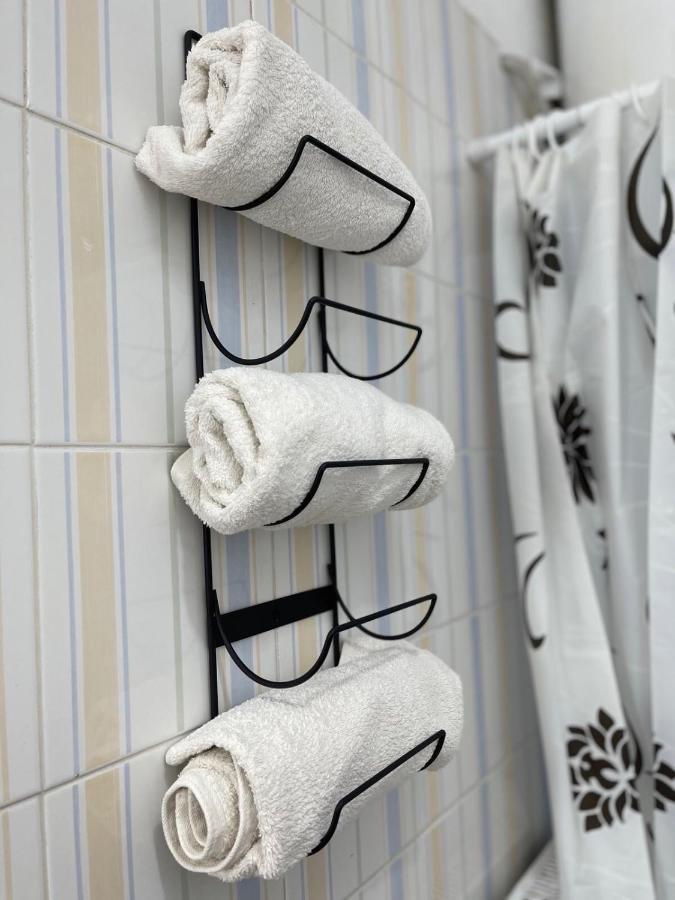 cozy minimal apartment Pireo Esterno foto