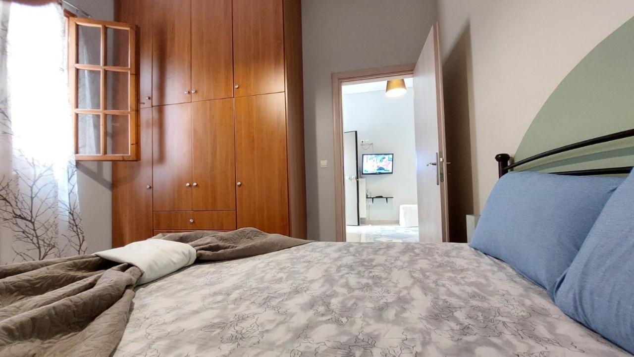 cozy minimal apartment Pireo Esterno foto