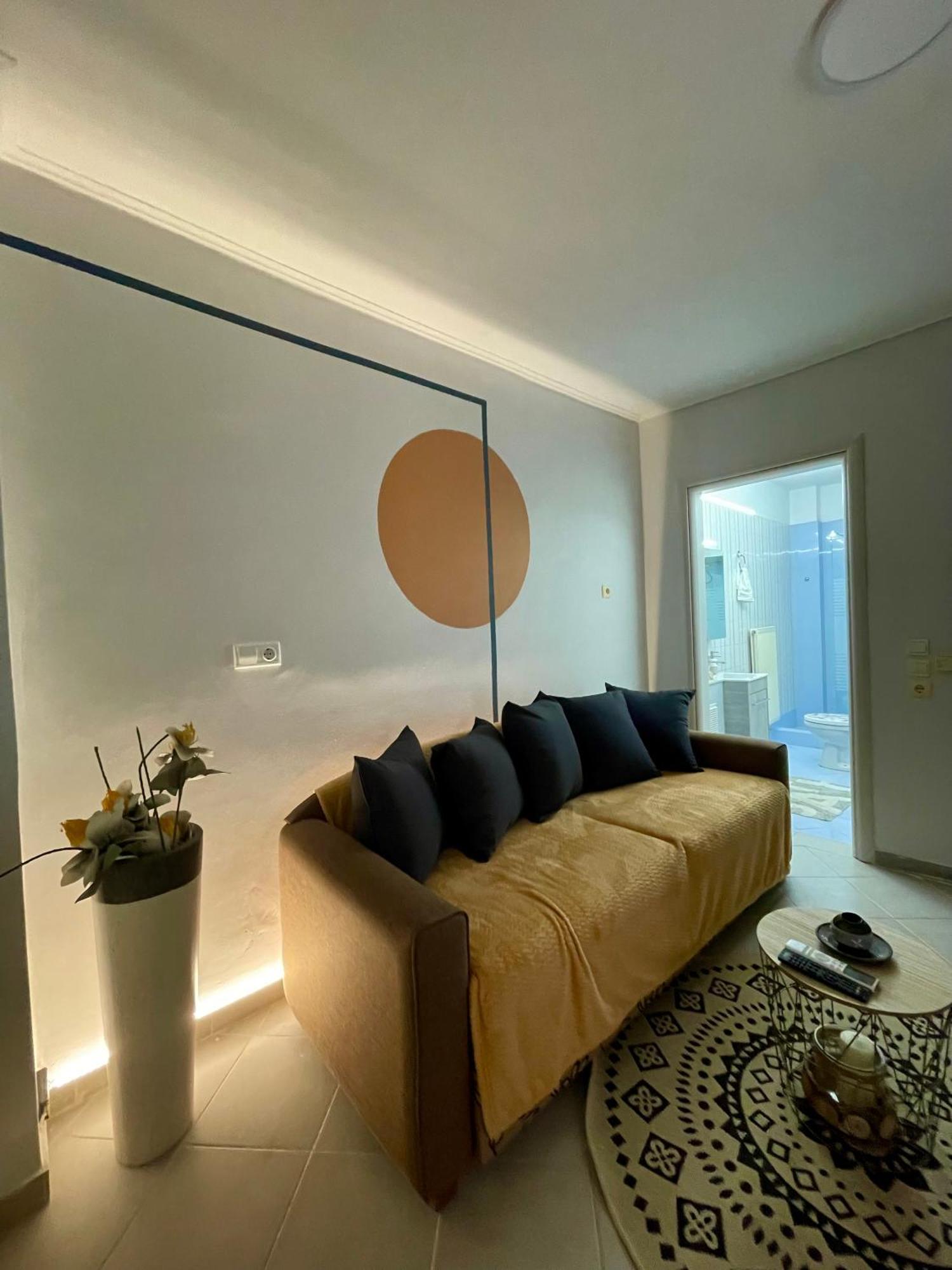 cozy minimal apartment Pireo Esterno foto