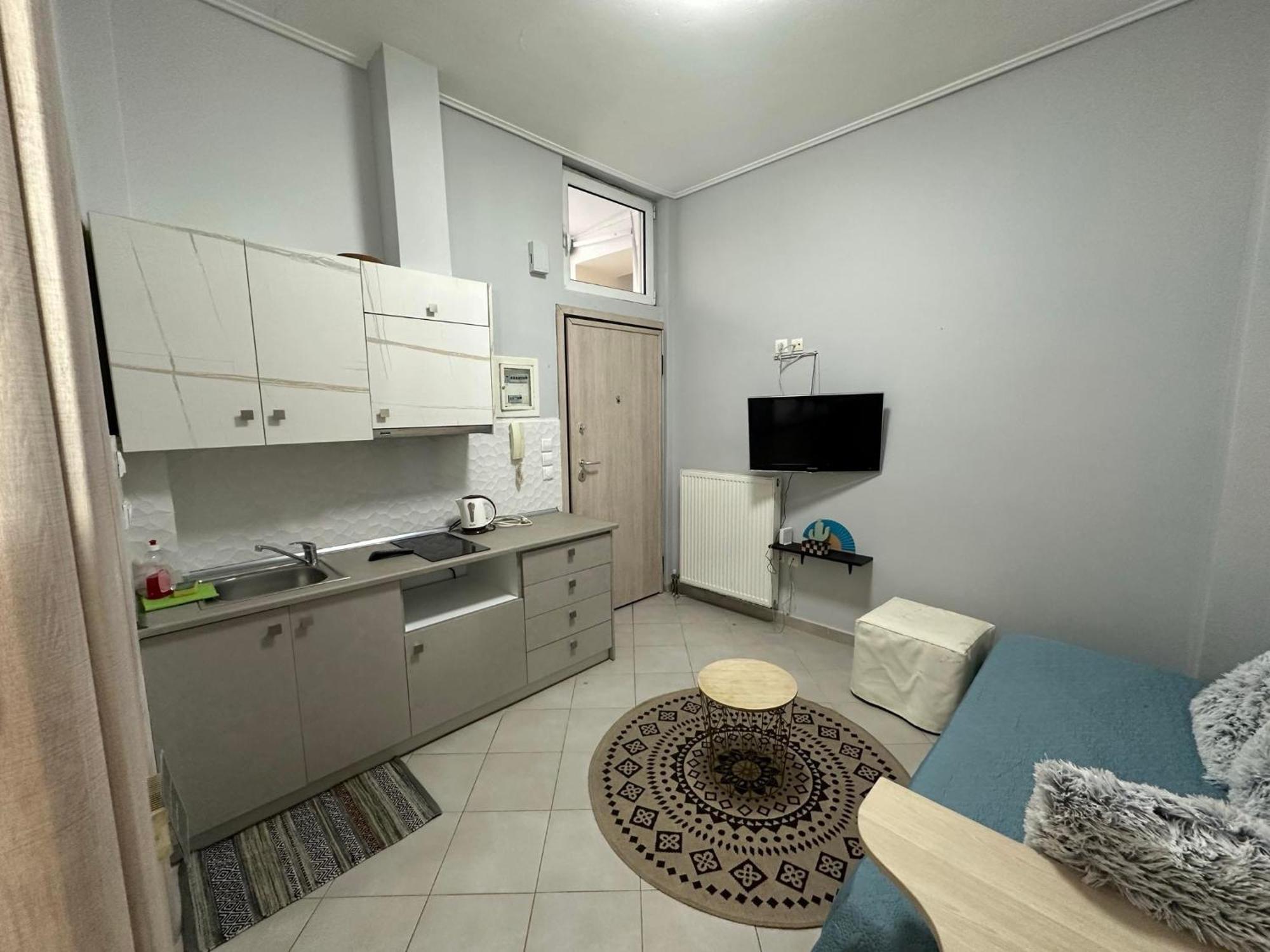 cozy minimal apartment Pireo Esterno foto